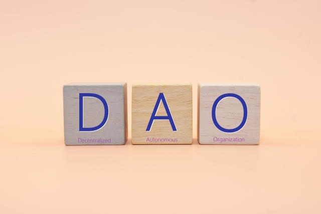 DAO(自律分散型組織)のロゴ